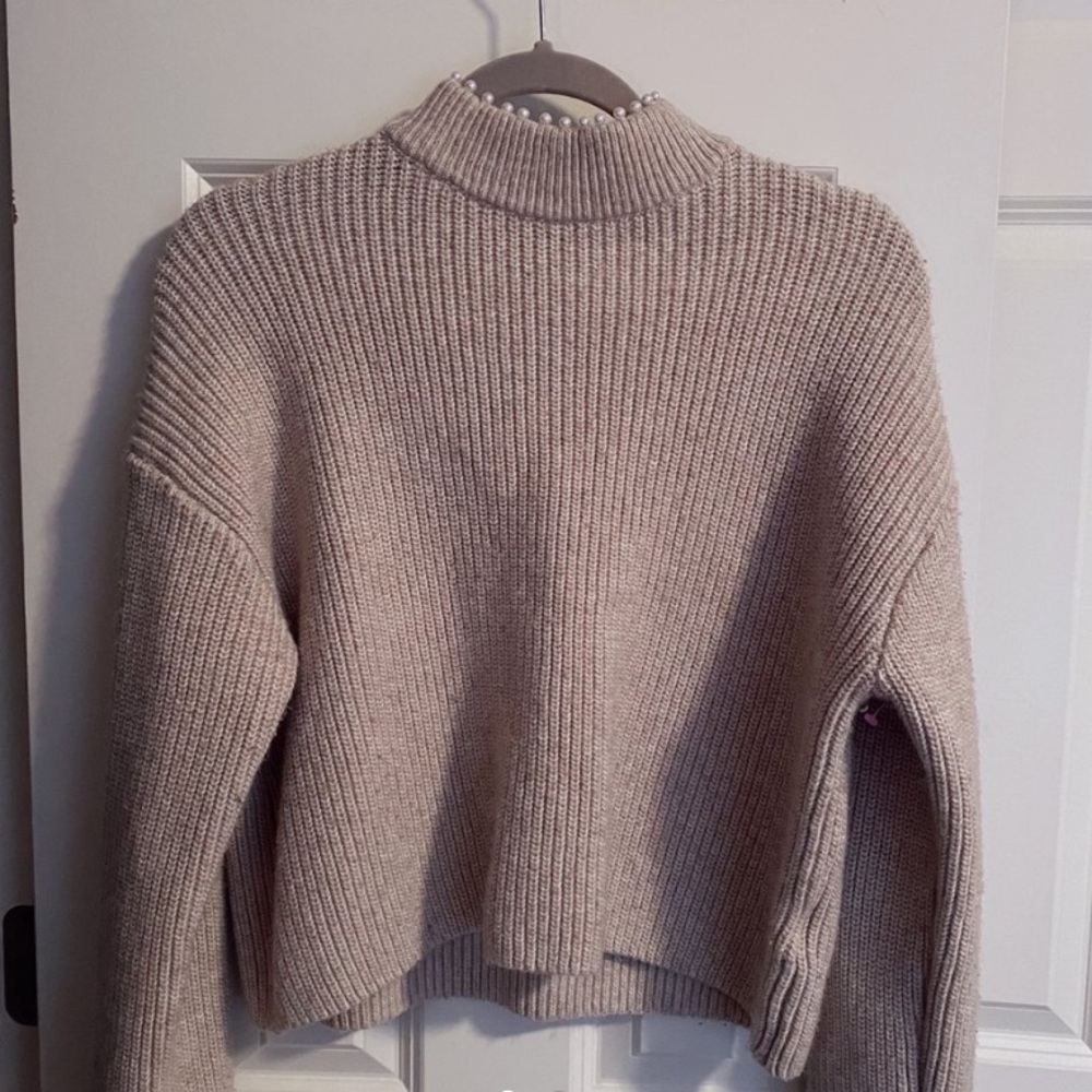 H&M sweater